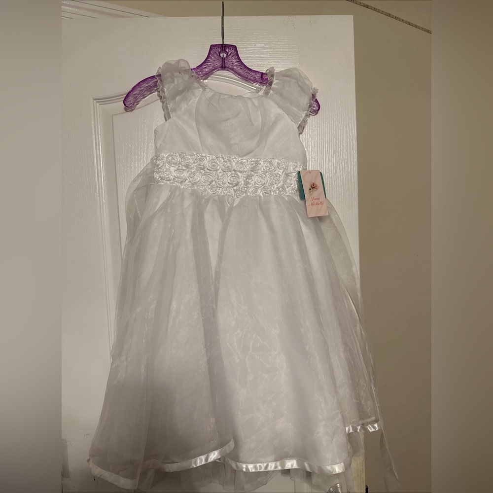 White ball gown dress